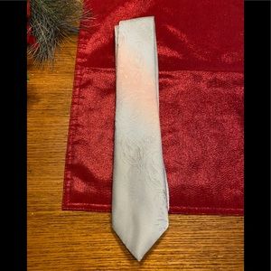 Men’s Pale blue and pink Don Loper tie